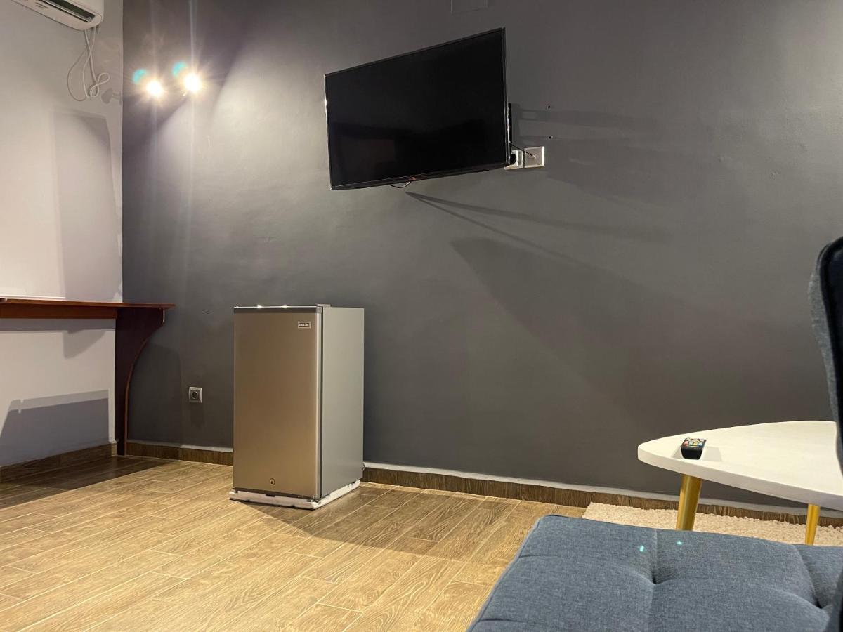 La Rochelle Hotel ياوندي المظهر الخارجي الصورة