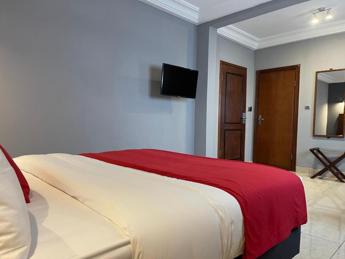 La Rochelle Hotel ياوندي المظهر الخارجي الصورة