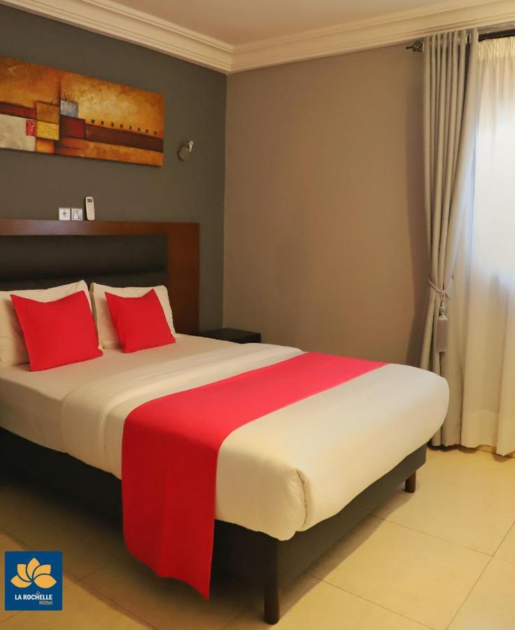 La Rochelle Hotel ياوندي المظهر الخارجي الصورة